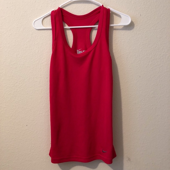 Nike Tops - Nike Ribbed Active Tank